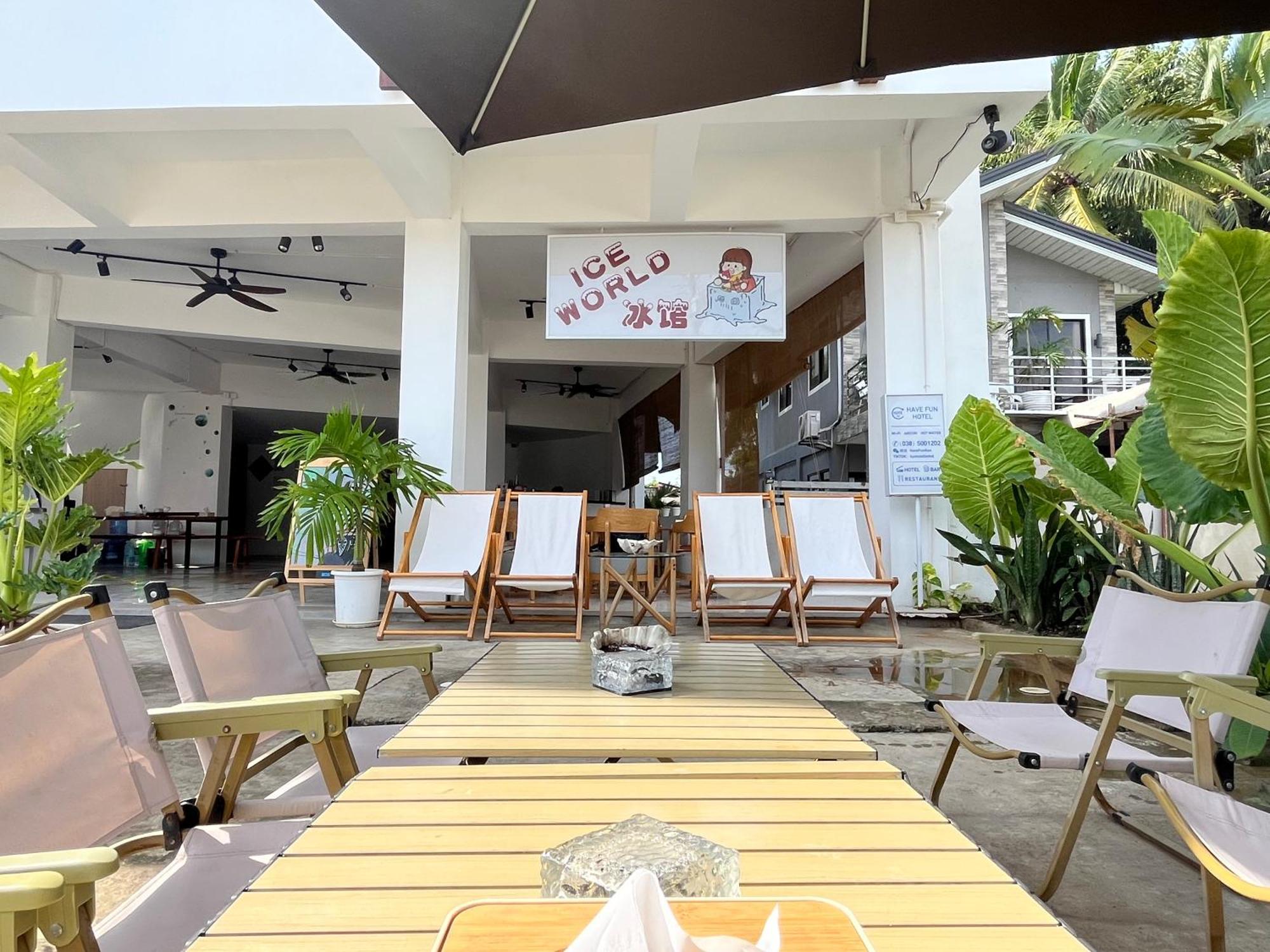 Fun Hotel Panglao Εξωτερικό φωτογραφία
